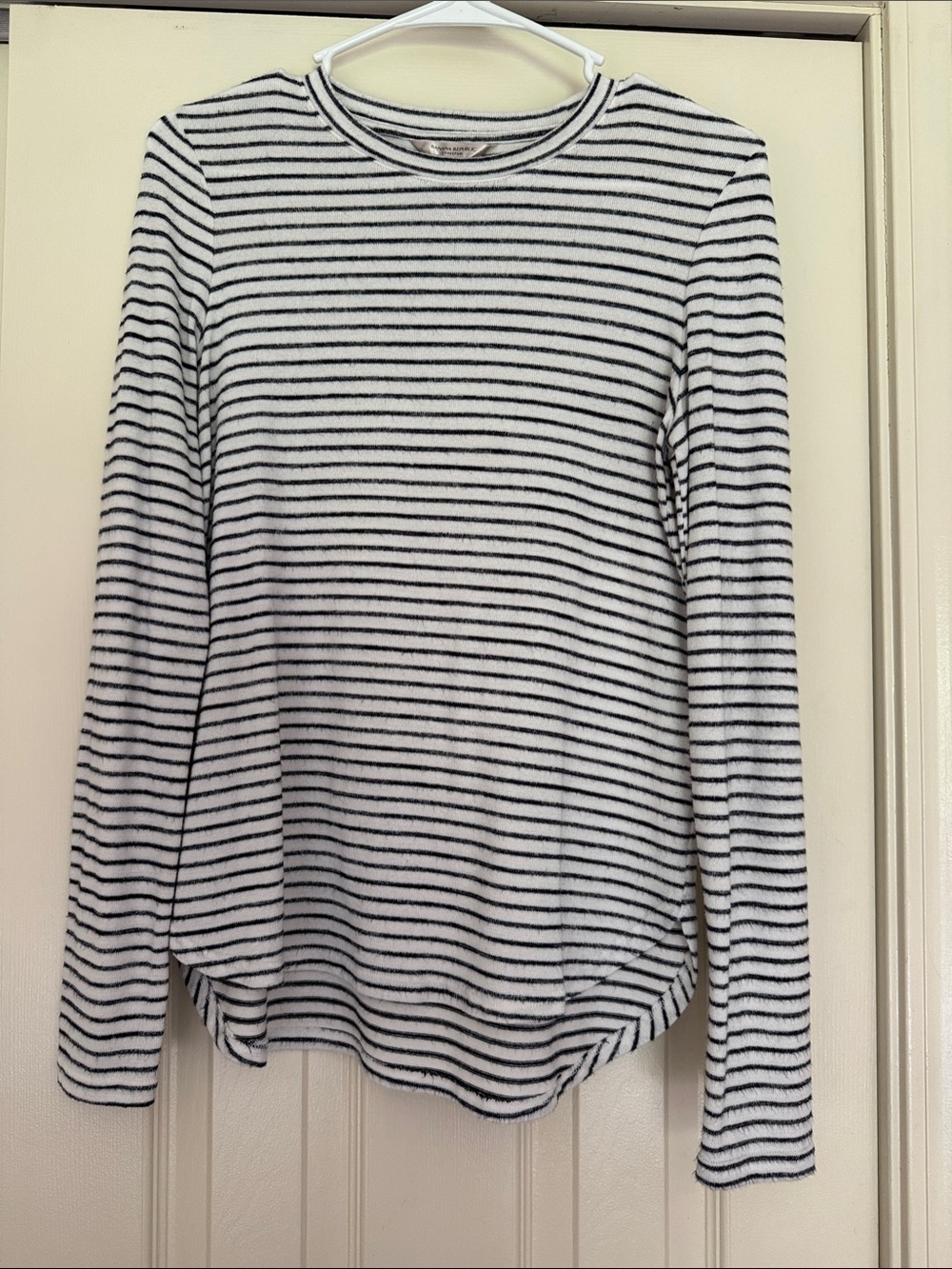 Banana Republic Navy & White Striped Long Sleeve Top